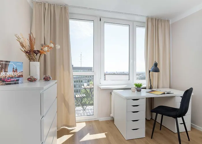 High With A View Of The Old Town By Renters