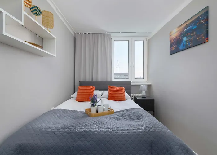 High With A View Of The Old Town By Renters Appartement Krakau